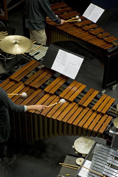 Les Percussions Claviers De Lyon Et Le Peking Sinfonietta