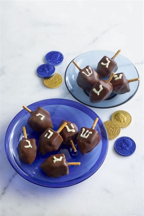 17 Hanukkah Food Recipes To Satisfy All Your Cravings