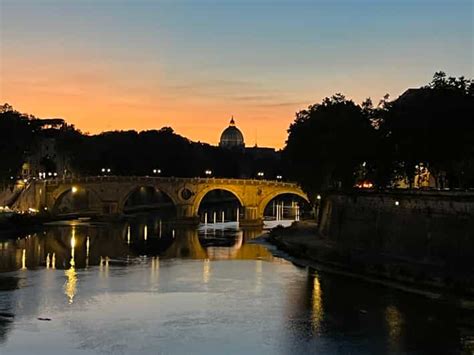 Roma Tour Serale Privato A Piedi Con Aperitivo E Gelato Getyourguide