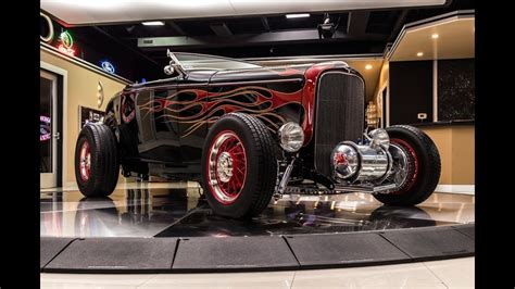 This 1932 Ford Roadster Hi Boy Street Rod Is Flaming Hot Autoevolution