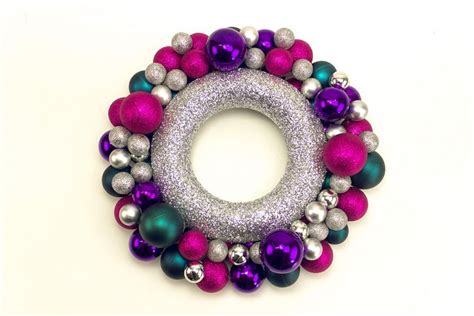 How To Make A Christmas Bauble Wreath Party Delights Blog Bauble