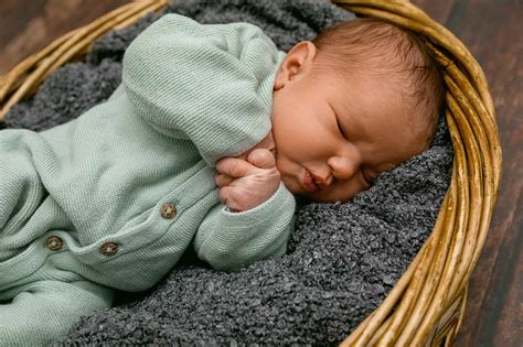 Renzo Neugeborene In Der Babygalerie Spital Thun