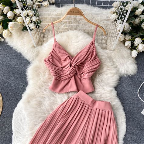 Summer Pleated Hot Girl Short Top Womens Pleated Wide Leg Chiffon Trousers Seaside Holiday Two