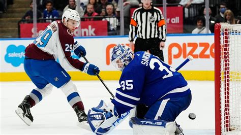 Mackinnons Shootout Goal Gives Avs 2 1 Win Over Maple Leafs Newsday