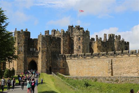 Alnwick Castle – The wanders