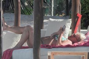 ANNE BURRELL Nude AZNude