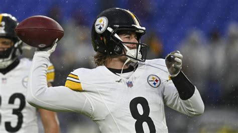 Report Pittsburgh Steelers Trading QB Kenny Pickett To Philadelphia