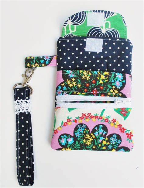 Pdf Cell Phone Wristlet Sewing Pattern Instant Download Etsy Phone