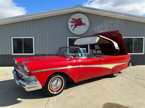 1958 Ford Fairlane 500 Coyote Classics