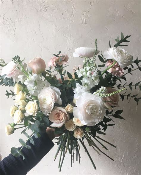 B O T A N Y Floral Studio On Instagram Heres Our Hello Beautiful