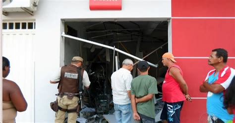 G1 Grupo Explode Caixas Eletrônicos De Dois Bancos No Norte Da Bahia