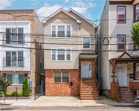 216 Bergen St Unit 2 Newark Nj 07103 See Est Value Schools And More