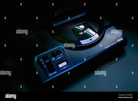 Sega Megadrive / Genesis retro 16bit console Stock Photo - Alamy