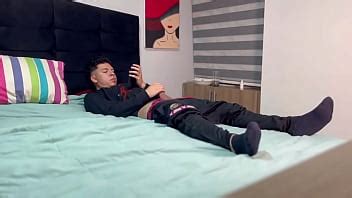 Pendant que je me masturbais elle m a sucé XVIDEOS