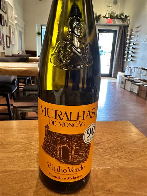 Muralhas de Moncao Vinho Verde – Marco Polo Selections