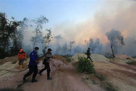 Indonesia Carries Out Cloud Seeding Operations Early In The Dry Season To Prevent Forest Fires