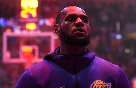 Lebron James Is The 2018 Ap Male Athlete Of The Year Complex