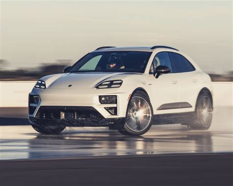 Porsche Experience Center’s New Ride