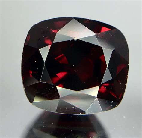 1.85 Crt Red Spinel Faceted Gemstone