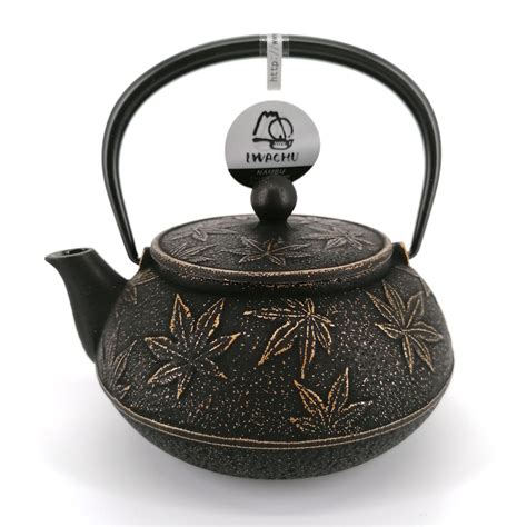 Japanese Cast Iron Teapot IWACHU KAEDE 0 65 Lt Black Gold