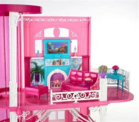 Barbie Dreamhouse #MommyMomentGifts #Giveaway {CAN}