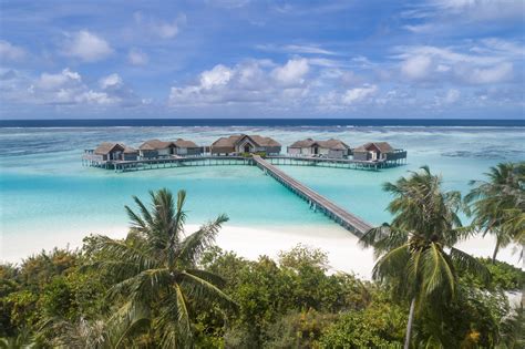 Niyama_Private_Islands_Maldives_Exterior_view_Aerial_The_Crescent