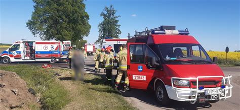 Kolejny Gro Ny Wypadek Na Tym Samym Skrzy Owaniu Dwa Auta Kompletnie