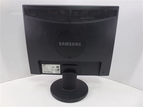 Монитор TFT 19" Samsung SyncMaster 943N