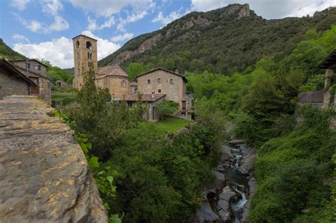 A Tour of the Pyrenees - Hecktic Travels