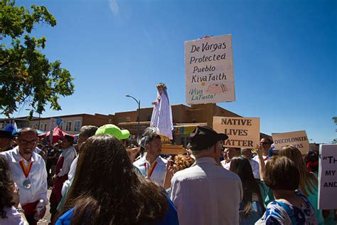 310+ Native American Protest Stock Photos, Pictures & Royalty-Free ...