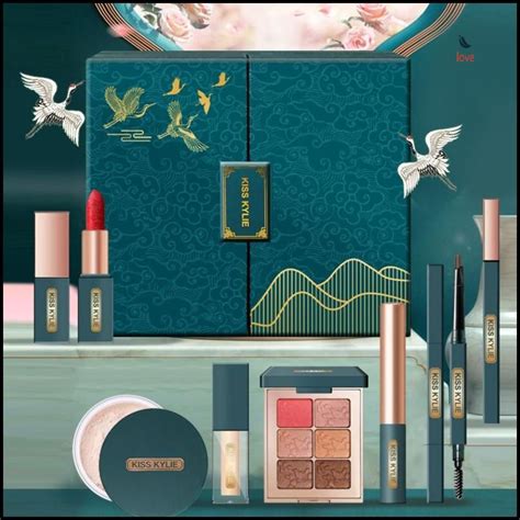 KISS KYLIE Подарочный набор для женщин,набор косметики для макияжа,13 ...