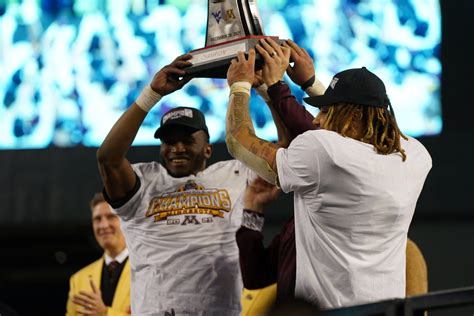 Minnesota Tops West Virginia In Guaranteed Rate Bowl - SkyBoat