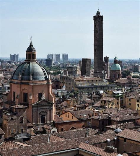 How To Visit Bologna Towers: 13 Best Things To Know