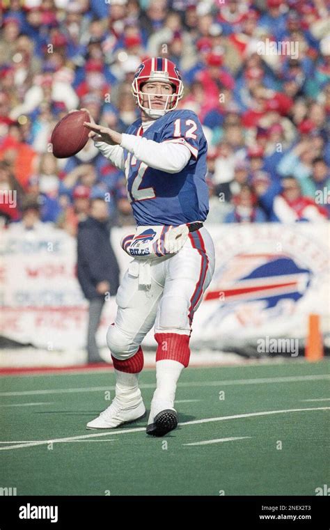 Buffalo Bills Quarterback Jim Kelly Takes Aim During The Afc