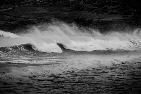 Polzeath Surf Photo by Nick Russill | 1:56 pm 12 Mar 2022