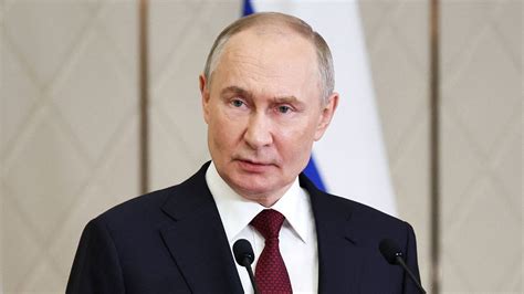 Putin Threatens Ukraine With Nuclear Missiles Cnn