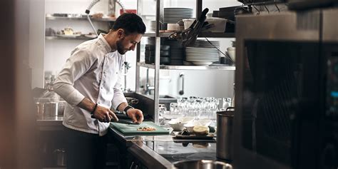 Dos Bares E Restaurantes Ainda N O Retomaram As Vendas Da Pr