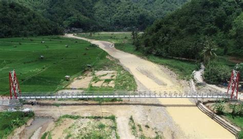 Kementerian PUPR Selesaikan Pembangunan Tiga Jembatan Gantung Di Jatim