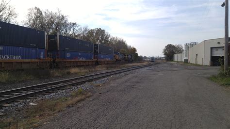 Westbound CSX Barberton OH NEOhioRailfan Flickr