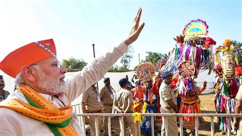 Gujarat | Prime Minister Narendra Modi campaigns in Gujarat for the ...