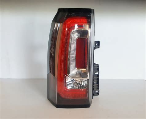 Gmc Yukon Tail Lights