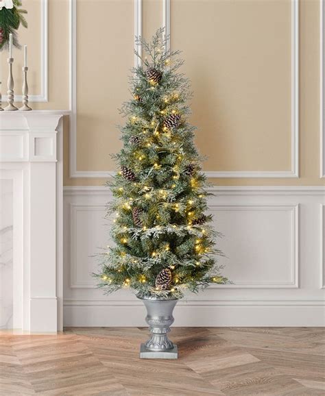 Glitzhome 5 Pre Lit Pine Artificial Christmas Porch Tree With 180 Warm