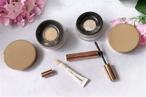 Natural Brand Focus Nude By Nature Mineral Make Up PinksCharming