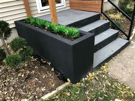 Diy Cinder Block Entryway Planter Cinder Block Garden Diy Planters