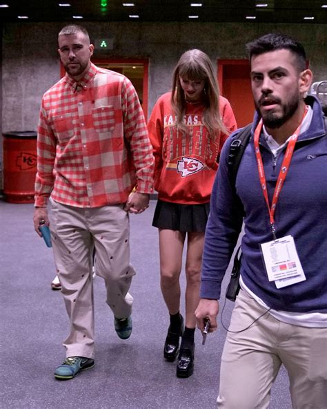 Taylor Swift and Travis Kelce Couldn’t Have Looked More Smitten When ...