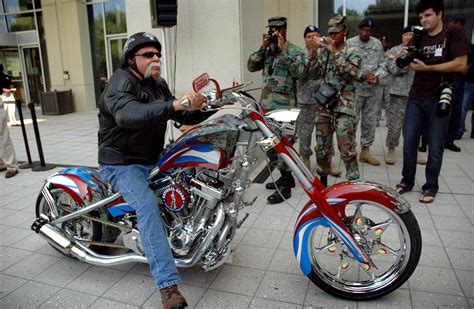 File:Paul Teutul, Sr. on Patriot Chopper.jpg - Wikimedia Commons