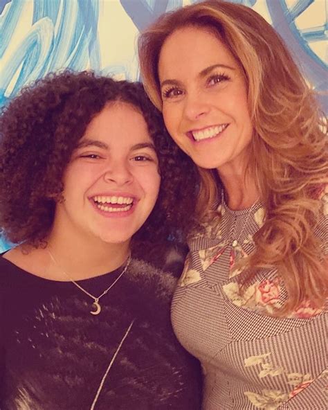 Lucero Deja En Shock Al Publicar Tremenda Foto De Lucerito Mijares