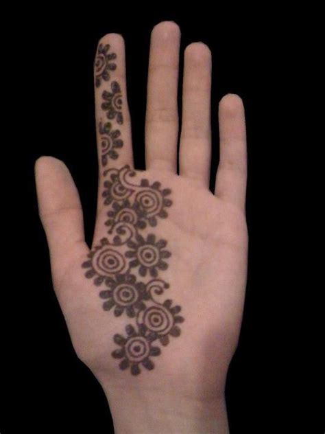 Simple Mehendi Designs For Left Hand Palm Keep Me Stylish