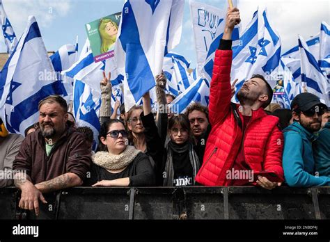 Jerusalem Israel 13th Feb 2023 Demonstrators With Israeli Flags