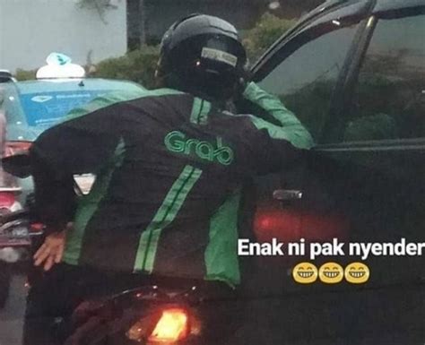 Aksi Nyeleneh Driver Dan Penumpang Ojol Ada Yang Bucin